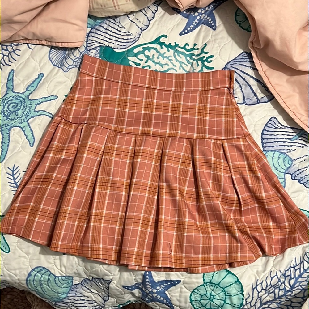 Plaid pink mini skirt